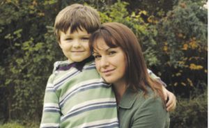 autism-resources-mom-hugging-her-son